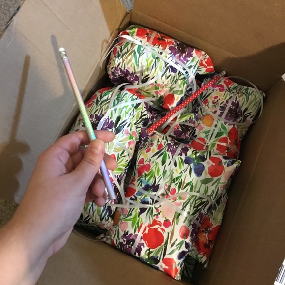 Meet your Posher, Veronica - Picture 6 of 7